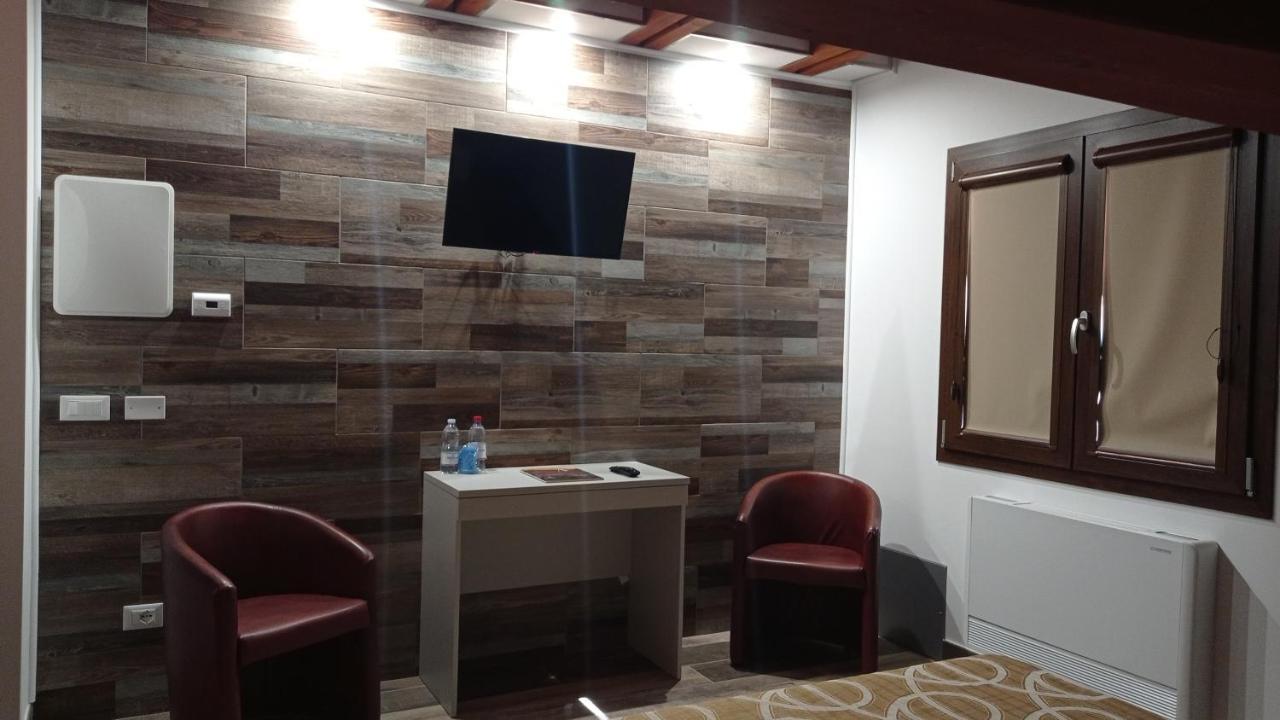 Hotel Ristorante Caligiuri Decollatura 외부 사진
